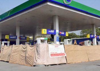 ٹرانسپورٹرز نے احتجاج کا فائدہ اٹھاتے ہوئے کرایے بڑھا دئیے