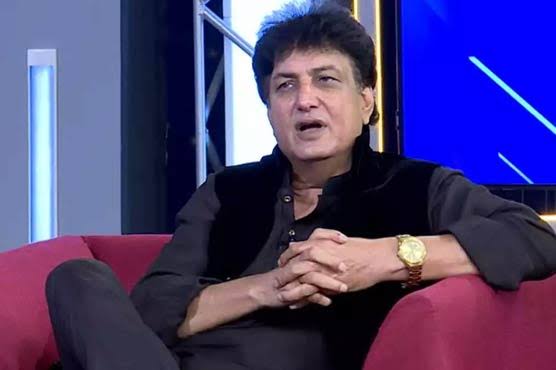 ڈاکٹروں کے منع کرنے کے باعث رات کو خاتون سے ملا: خلیل الرحمن قمر