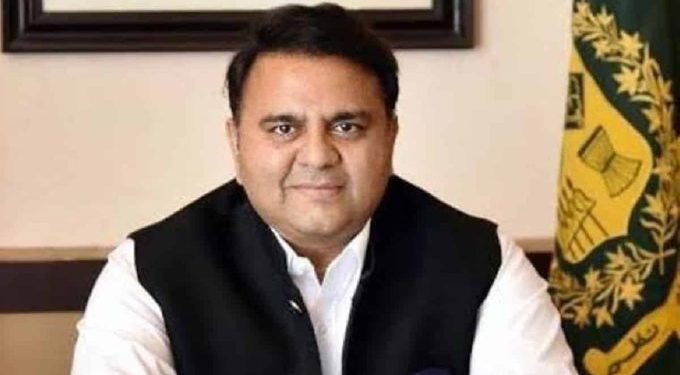 شہباز شریف اسٹیبلشمنٹ کی توقعات پر پورا نہیں اتر پا رہے: فواد چوہدری