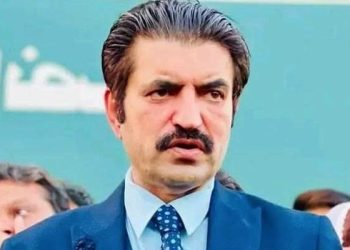 پارٹی رکنیت کی معطلی شیر افضل مروت بول اٹھے