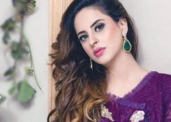 شوبز انڈسٹری کی معروف اداکارہ نے لڑکیوں کے بارے میں نیاانکشاف کردیا