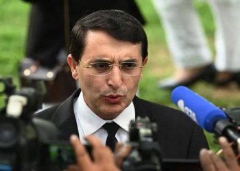 پی ٹی آئی کی ایڈہاک ججز کی تعیناتی پر شدید تنقید، معاملہ سپریم جوڈیشل کونسل بھیجنے کا اعلان