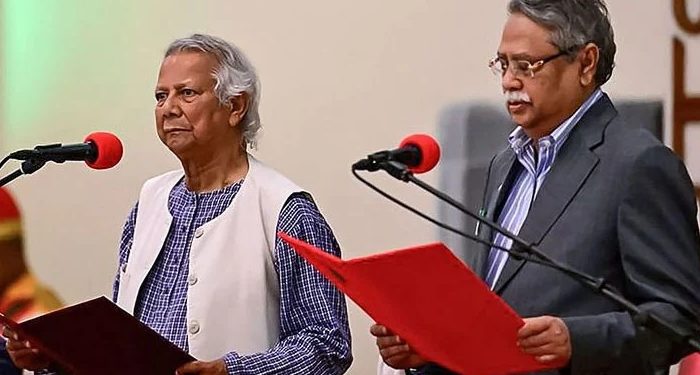 بنگلہ دیش: ڈاکٹر محمد یونس کی سربراہی میں عبوری حکومت نے حلف اٹھا لیا