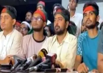 ڈھاکہ: طلبا تحریک کا فوج کی عبوری حکومت کے قیام پر اعتراض