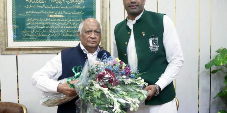 میاں محمد سعید ڈیرے والے کی ارشد ندیم سے خصوصی ملاقات