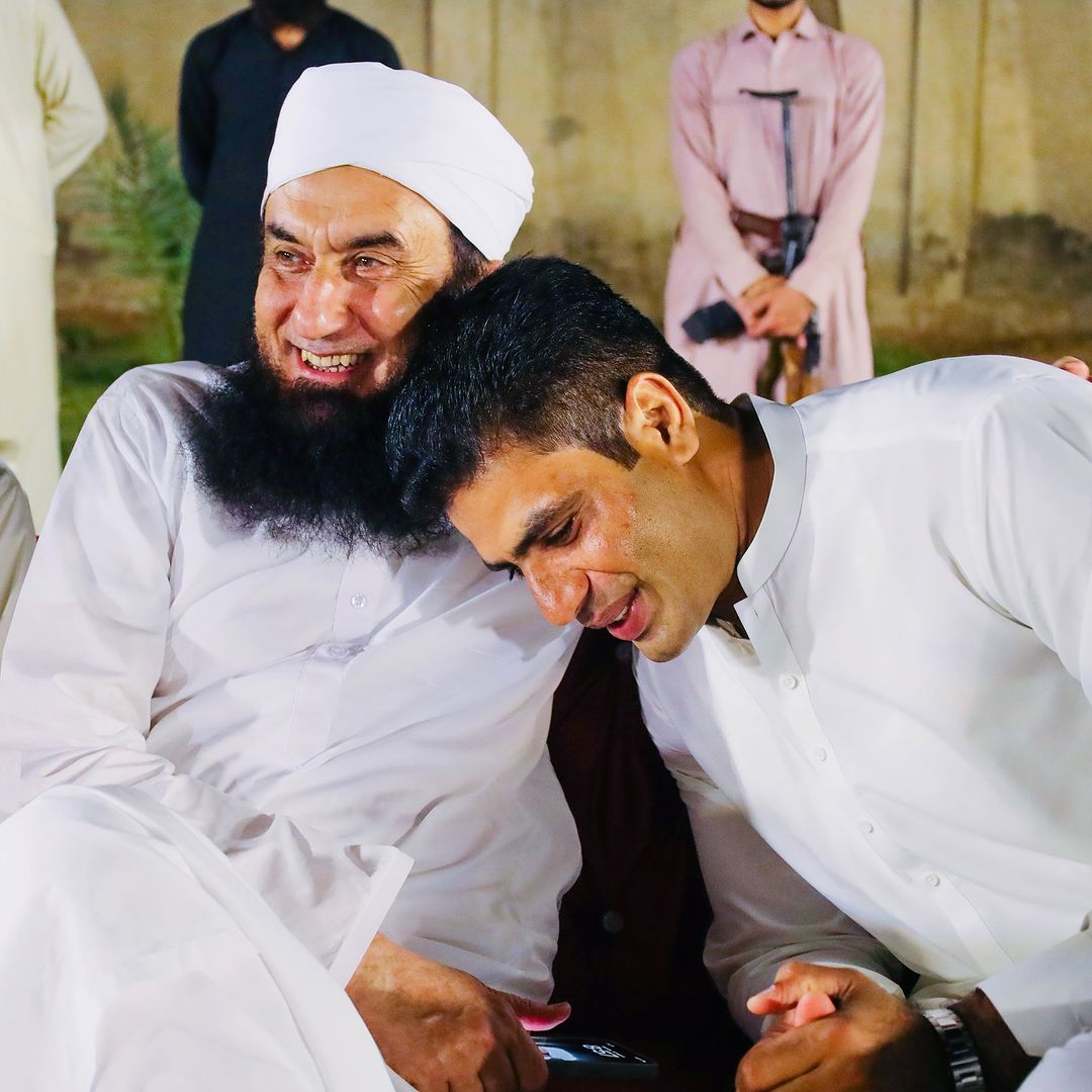 ارشد ندیم کو مولانا طارق جمیل سے کیا چیز انعام میں ملی؟
