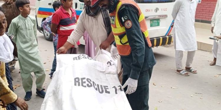 اوکاڑہ میں نوجوان نے بیوی کو قتل کرنے کے بعد خودکشی کر لی، سالی زخمی