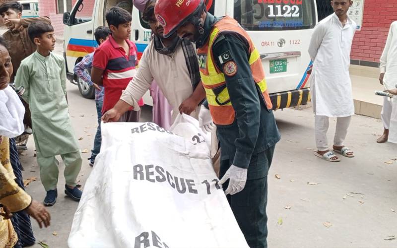 اوکاڑہ میں نوجوان نے بیوی کو قتل کرنے کے بعد خودکشی کر لی، سالی زخمی