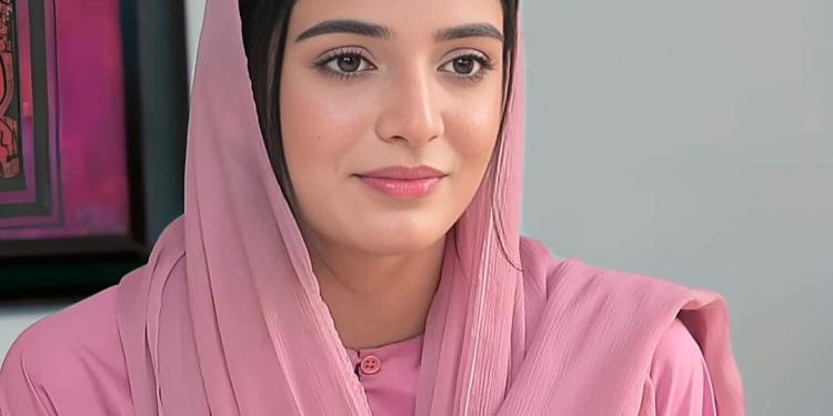 حافظ قرآن ہوں، والد نے شوبز میں آنے سے روکا تھا: اداکارہ لائبہ خان