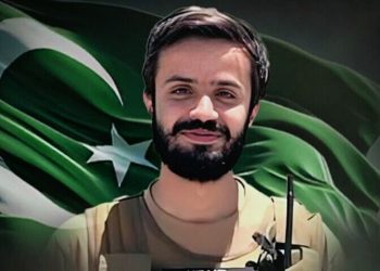 وادی تیراہ میں پاک فوج کا جواں بہادر افسر دہشتگردوں سے لڑتے ہوئے شہید