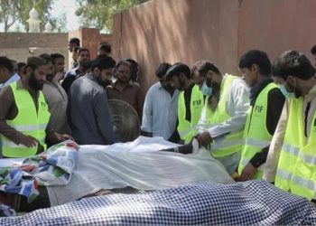 سرگودھا میں کار سے ایک ہی خاندان کی چار پراسرار لاشیں برآمد