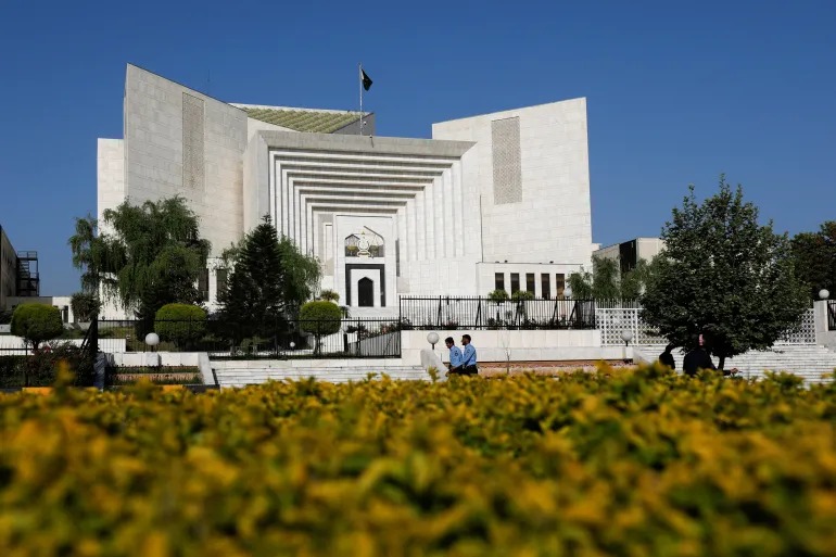 سپریم کورٹ نے الیکشن ٹریبونل کیس کی سماعت موخر کر دی