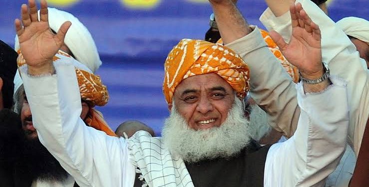 شہباز شریف نے قوم کو مایوس کیا ،معیشت کو سنبھالنے میں ناکام رہے:مولانا فضل الرحمٰن