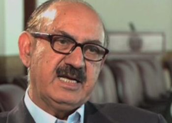 عمران خان کا خدشہ درست ہوسکتا ہے,فیض حمید کے بعد ثاقب نثار کا نام آنا ایک بڑی خبر ہے:عرفان صدیقی
