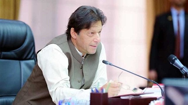 نواز شریف کا بیگ لندن کے لیے تیار ہے صرف ضروری سامان اٹھانا ہے، عمران خان کی پیشگوئی