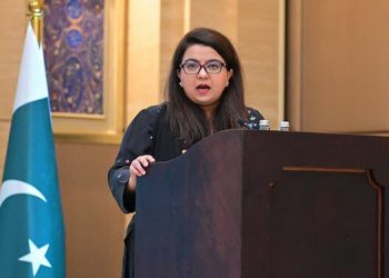 پاکستان میں انٹرنیٹ بندش کا الزام مسترد، وی پی این کے استعمال سے رفتار کم ہوئی: وزیر آئی ٹی