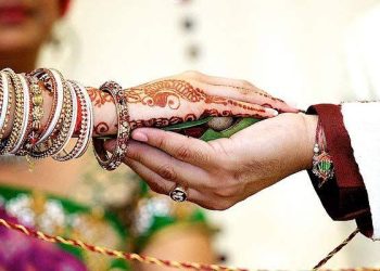 ہٹی قبیلے میں ایک عورت کو بھائیوں کی مشترکہ بیوی کیوں بنایا جاتا ہے؟