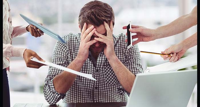 کم تنخواہ والے ملازمین میں کام کا دباؤ دل کے مسائل کا سبب بن سکتا ہے، تحقیق