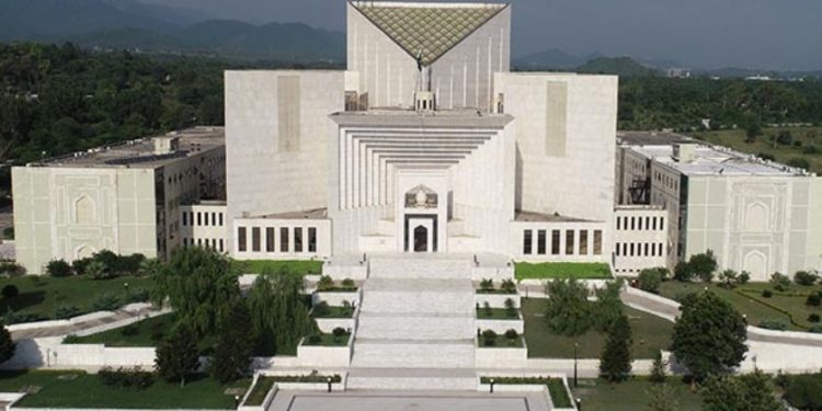 سپریم کورٹ سے لاکھوں روپے مالیت کے 2کمپیوٹرز چوری