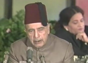 بابائے جمہوریت کو دنیا سے رخصت ہوئے 21 برس بیت گئے