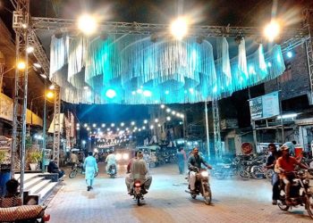 ملک بھر میں عید میلاد النبی ﷺ کا جشن جوش و جذبے سے منایا جا رہا ہے
