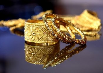 سونے کی قیمت ملکی تاریخ کی بلند ترین سطح پر، تاجروں میں تشویش