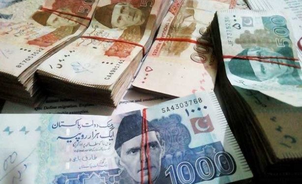 بجلی کی قیمتوں میں ہوشربا اضافہ بھی گردشی قرضے کا جن قابو نہ کر سکا