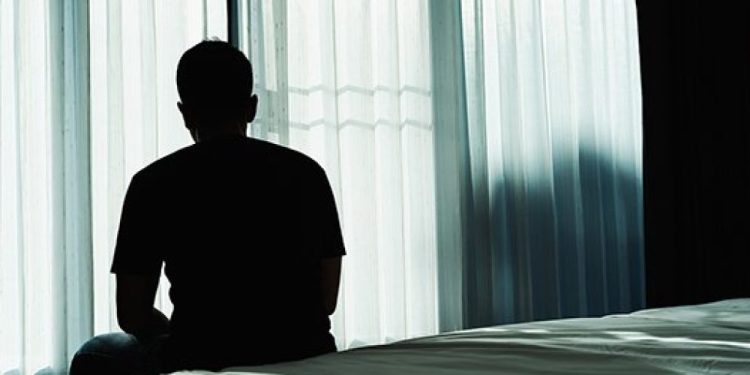 تنہائی کا احساس فالج کا خطرہ بڑھا دیتا ہے: ماہرین کی تحقیق