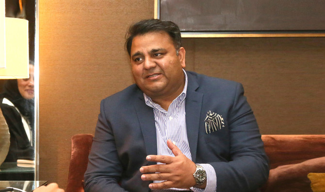 دو محبت کی شادیاں اور تین بیٹیاں ہیں، تیسری شادی کا کوئی ارادہ نہیں۔فواد چوہدری