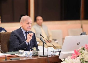 وفاقی حکومت کا رائٹ سائزنگ پلان، 60 ہزار ملازمین کی برطرفی کا خدشہ