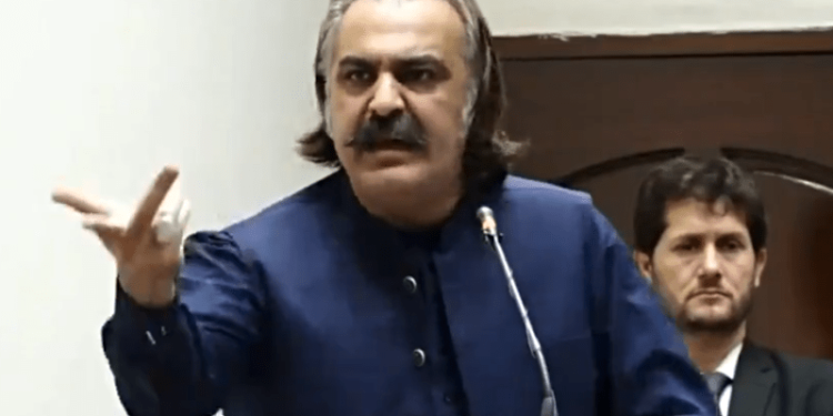 عمران خان پر ہاتھ ڈالنے والے معافی مانگیں، میں کیوں مانگوں: علی امین گنڈاپور