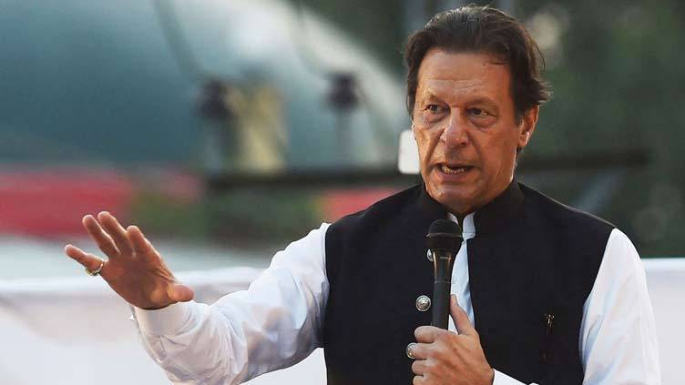 قاضی فائز آئینی ترامیم کا براہ راست بینفشری ہے، عمران خان