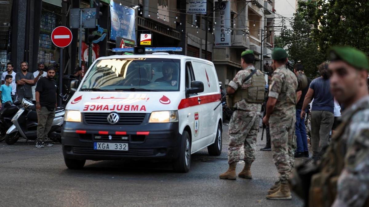 لبنان میں پیجرز کے دھماکے، 9 افراد جاں بحق، 2750 زخمی، اسپتالوں میں ایمرجنسی نافذ