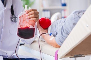 پاکستان میں 20 فیصد سرطان کے مریض خون کے کینسر میں مبتلا، ماہرین کی تشویش