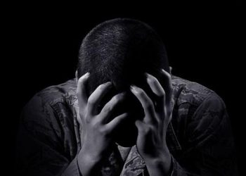 پاکستان میں ذہنی امراض کا سیلاب، 8 کروڑ افراد نفسیاتی مسائل کا شکار