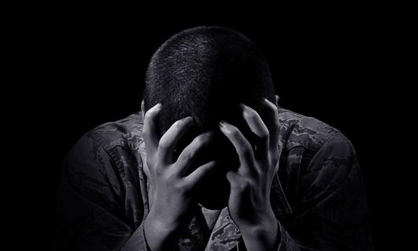 پاکستان میں ذہنی امراض کا سیلاب، 8 کروڑ افراد نفسیاتی مسائل کا شکار