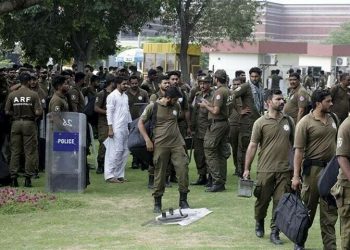 پنجاب حکومت کا ڈپٹی کمشنرز کو دفعہ 144 نافذ کرنے کا اختیار دینے کا فیصلہ