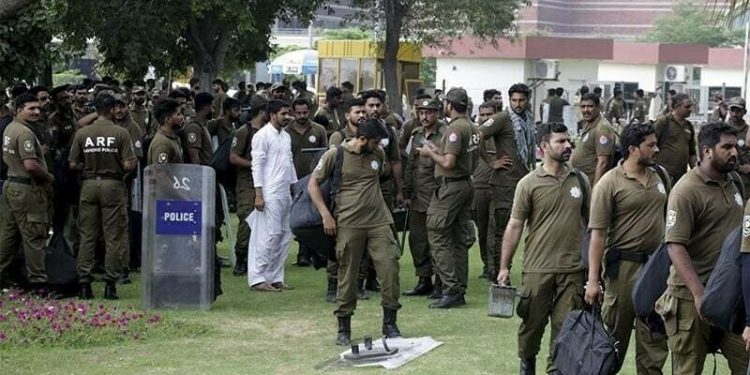 پنجاب حکومت کا ڈپٹی کمشنرز کو دفعہ 144 نافذ کرنے کا اختیار دینے کا فیصلہ