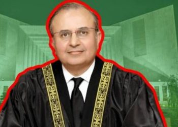 جسٹس منصور علی شاہ کی عدم حاضری پر تین رکنی بینچ کے مقدمات ڈی لسٹ