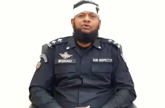 ٹاور ہل پوائنٹ موٹروے پر میں ڈیوٹی پر تعینات تھا جہاں شرپسند مظاہرین نے رکاوٹیں عبور کرنے کے لیے فساد برپا کیا