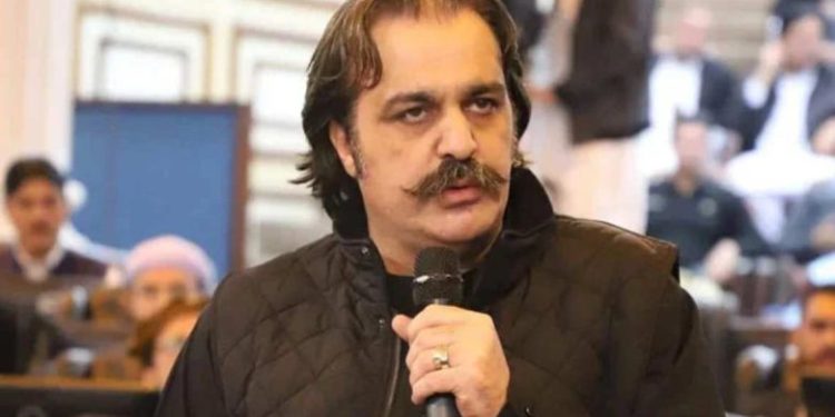 عوامی حقوق اور عمران خان کی رہائی کے لیے جدوجہد جاری رکھیں گے، گنڈاپور