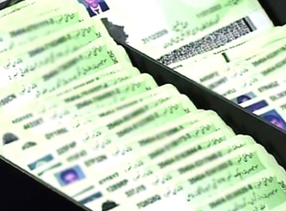 نادرا نے پانچ سال میں 71 ہزار سے زائد شناختی کارڈ بلاک کیے، رپورٹ جاری
