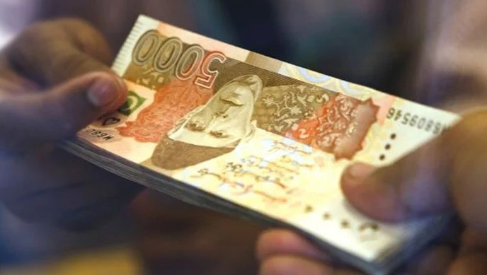 پاکستان میں 5 ہزار کا نوٹ بندکرنے کی تجویز کیوں دی گئی؟