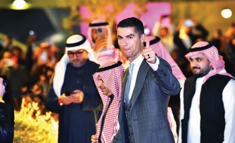کیا کرسٹیانو رونالڈو اسلام قبول کرنے والے ہیں؟ ولید عبداللہ کا دعویٰ
