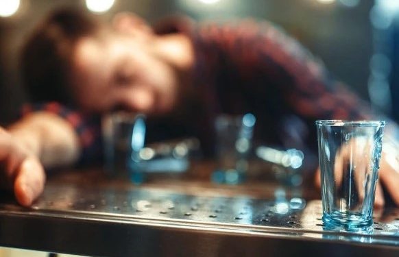 انگلینڈ میں شراب نوشی کے باعث اموات میں 42 فیصد اضافہ