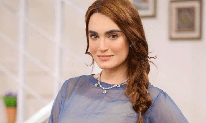 اچھی طرح جانتی ہوں شوبز میں بند دروازوں کے پیچھے کیا کچھ ہوتا ہے،نادیہ حسین کے اہم انکشافات