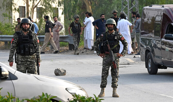 خیبر پختونخوا میں سیکیورٹی فورسز کی کارروائیوں میں 19 خوارج ہلاک، 3 جوان شہید
