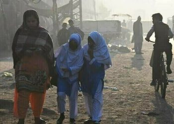 شدید سردی: تعلیمی ادارے اب کتنے بجے کھلیں گے؟ نئے اوقات کا اعلان