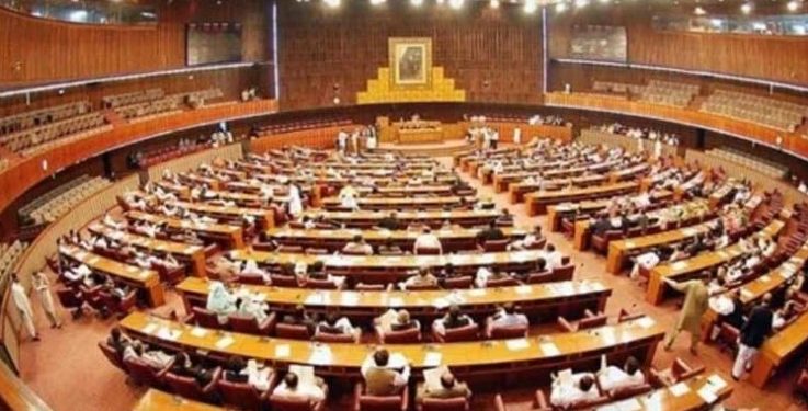 صحافتی تنظیموں کے شدید تحفظات کے باوجود پیکا ترمیمی ایکٹ بل منظور