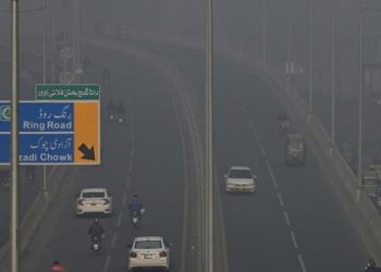 وزیراعلیٰ پنجاب کا مٹی دھول سے نجات کیلئے جدید طریقہ لاگو کرنے کا فیصلہ